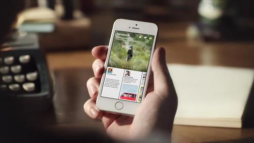 Facebook's new paper app presents stories in themed sections