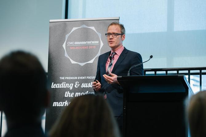Associate professor at the Institute for Social Neuroscience, Pascal Molenberghs, shares his wealth of insights into the psychology of leadership